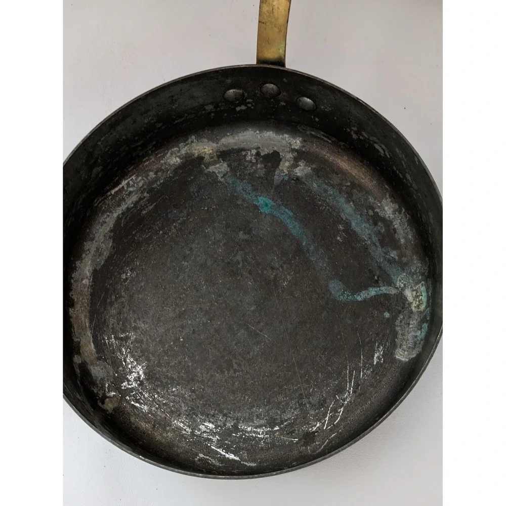 Design Store France Copper Sauce Pan Tin Lined 9.5 Inch Diameter 3 Inch Tall